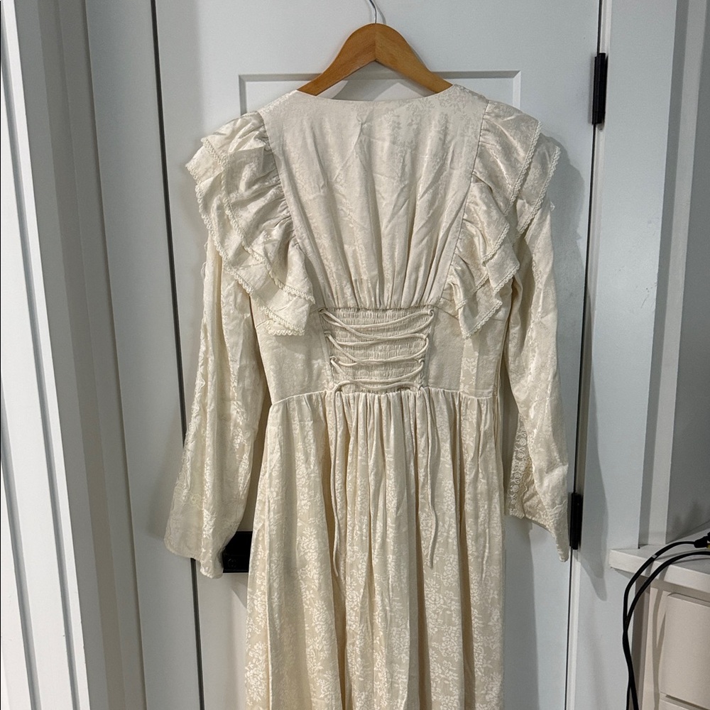 Chic Cream Lace Long Sleeve Dress - Picture 3 of 5